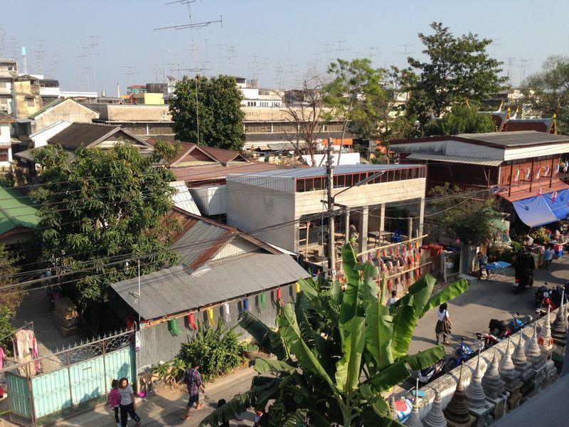 White Monkey Guesthouse Phetchaburi Exterior foto